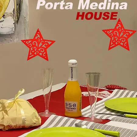 Portamedina House