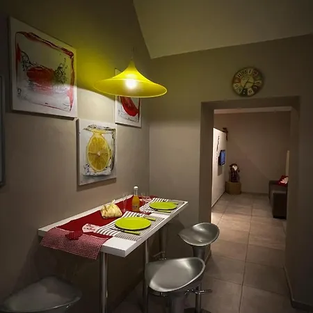 Διαμέρισμα Portamedina House *